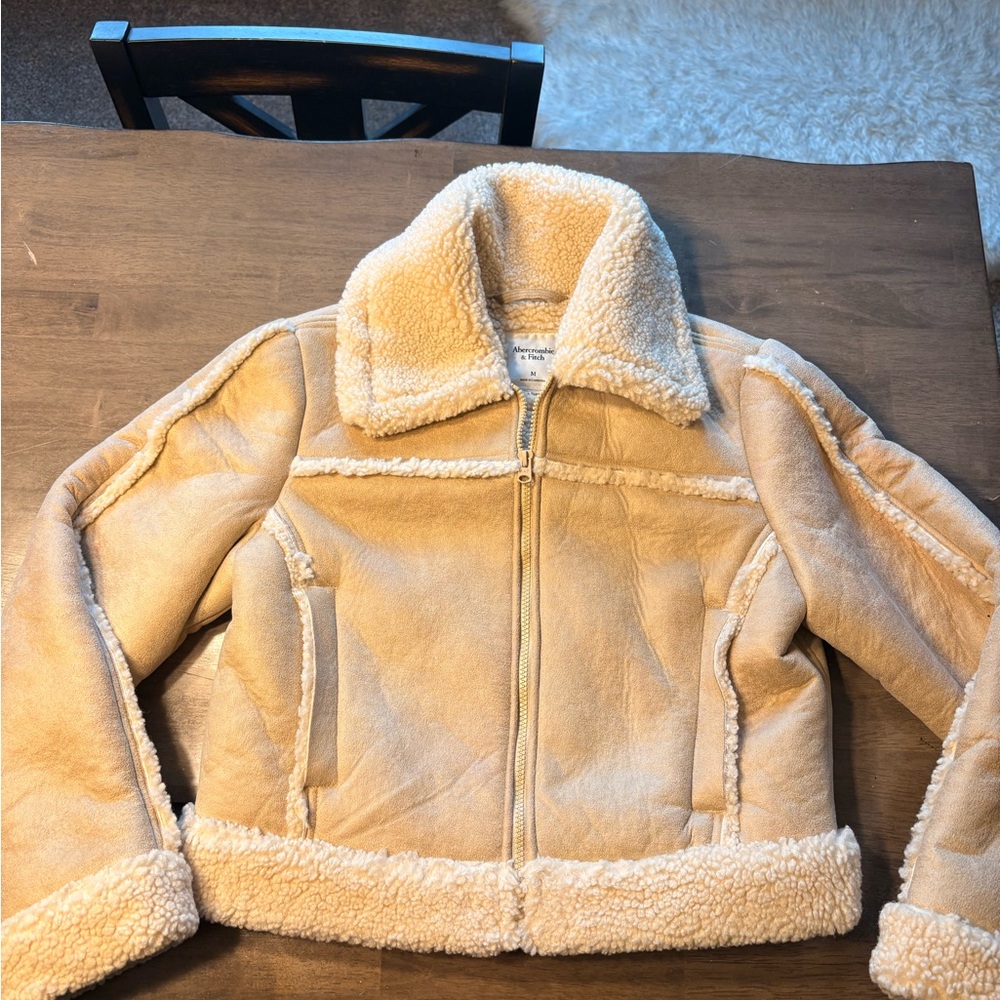 Abercrombie & Fitch Cream Sherpa Jacket